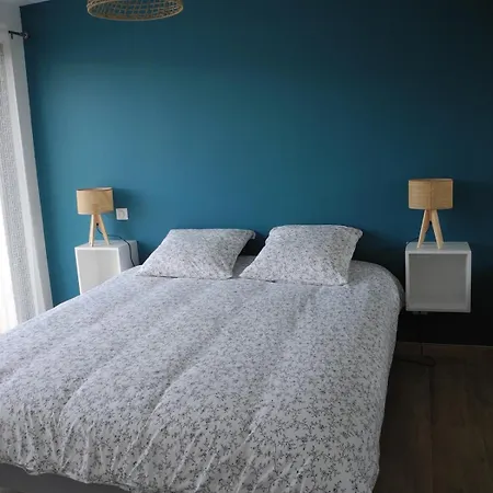 Charmante Maison Pres De La Gare 2 * Jonzac